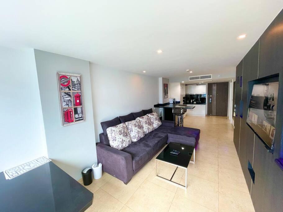 60Sqm Luxury 1 Bed - Pattaya City Centre - Centara Avenue Residences - 704 Экстерьер фото