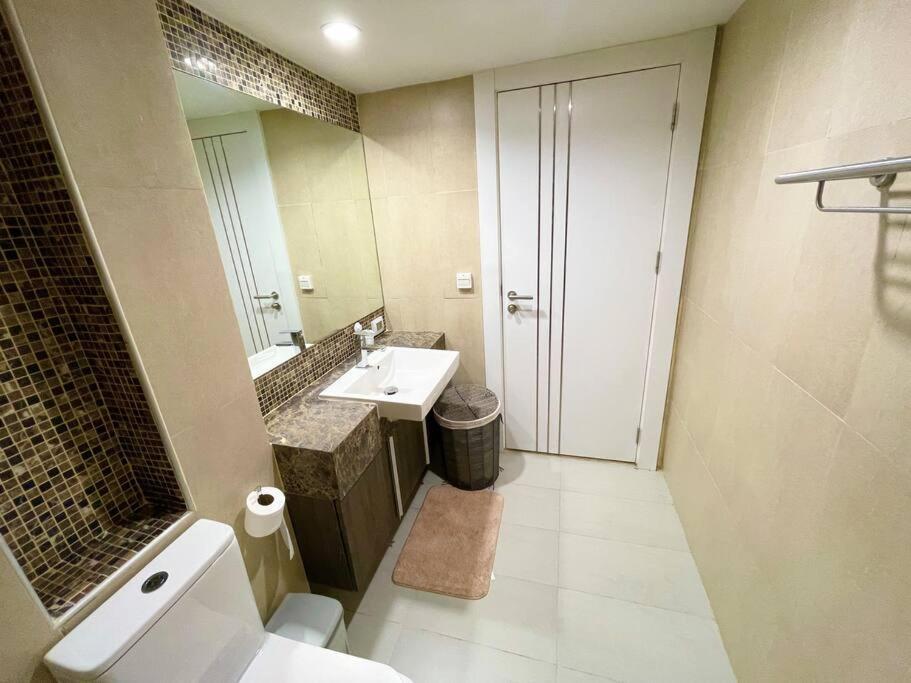 60Sqm Luxury 1 Bed - Pattaya City Centre - Centara Avenue Residences - 704 Экстерьер фото