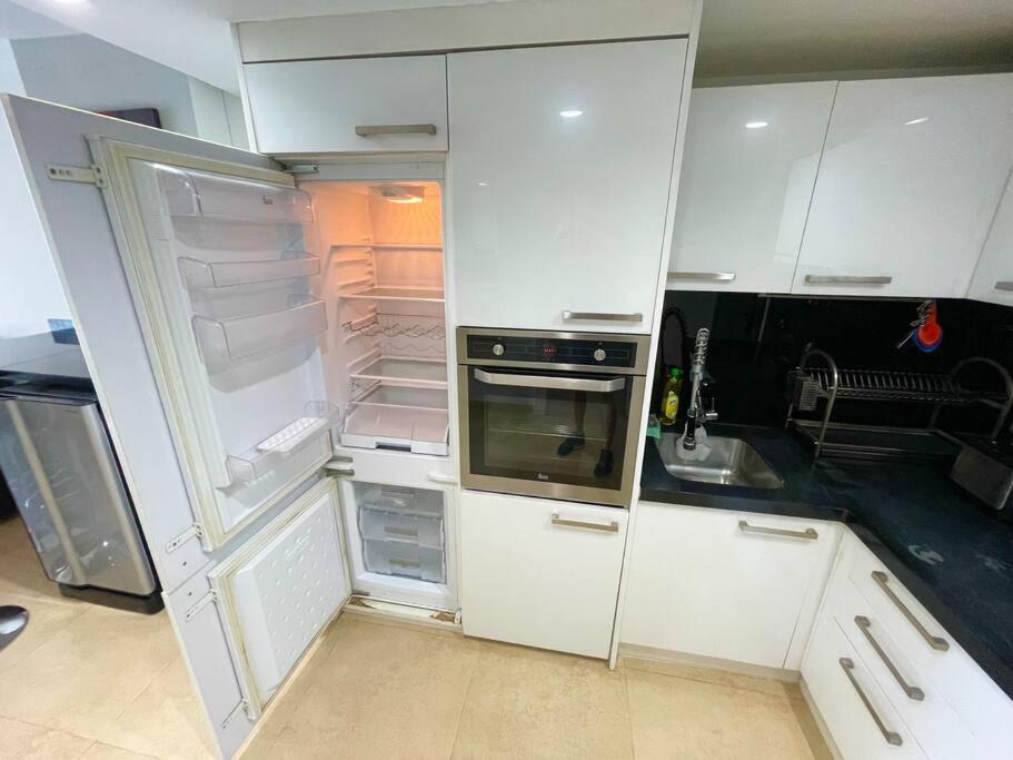 60Sqm Luxury 1 Bed - Pattaya City Centre - Centara Avenue Residences - 704 Экстерьер фото